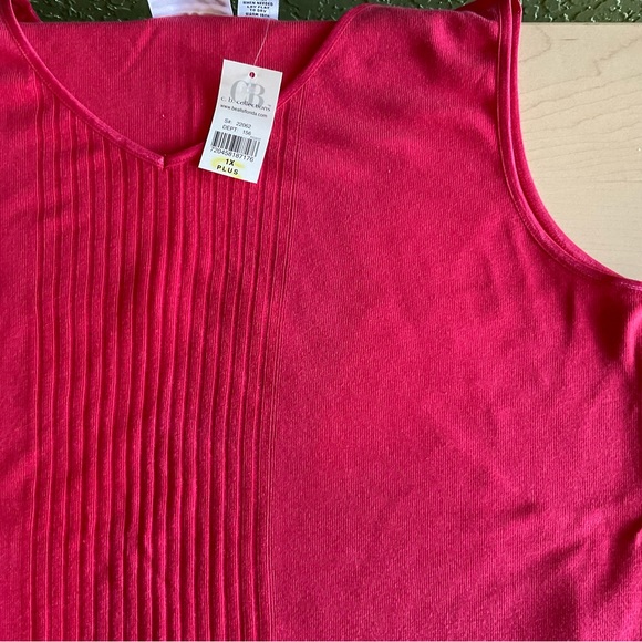 c. b. collections Red Sleeveless Knit Top 1XPlus New W/Tags - Picture 2 of 6
